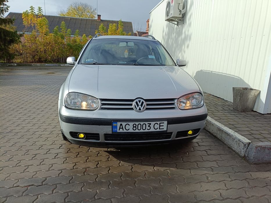 Гольф 4.  1.9д автомат