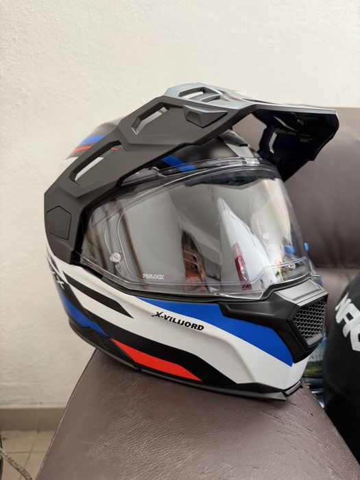 Capacete Nexx com intercomunicador