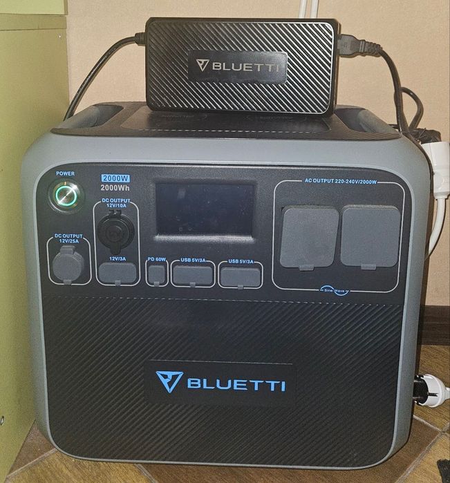 Зарядна станція Bluetti AC200P