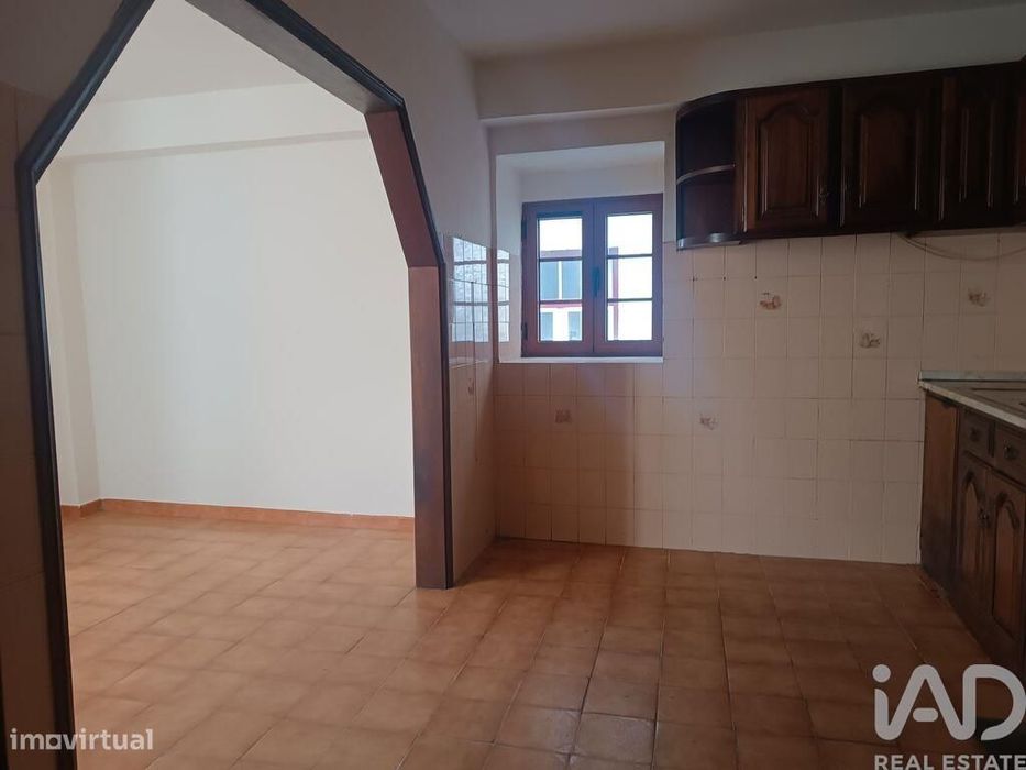 Moradia geminada T4 em Trancoso e Souto Maior de 108 m2