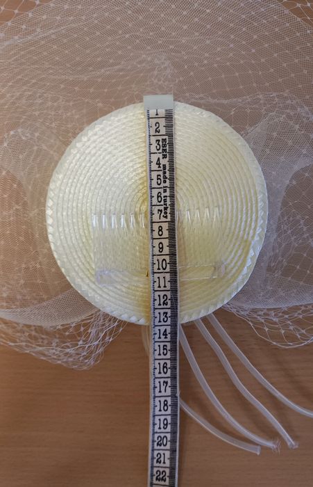 Шляпка свадебная шампань с вуалью