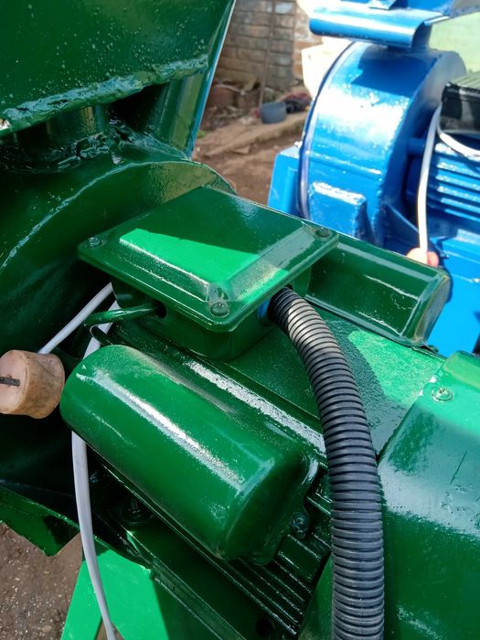 Вечные электродвигатель 1.32-15квт ВЗР АМХД Млин млинок на зерно ДКУ