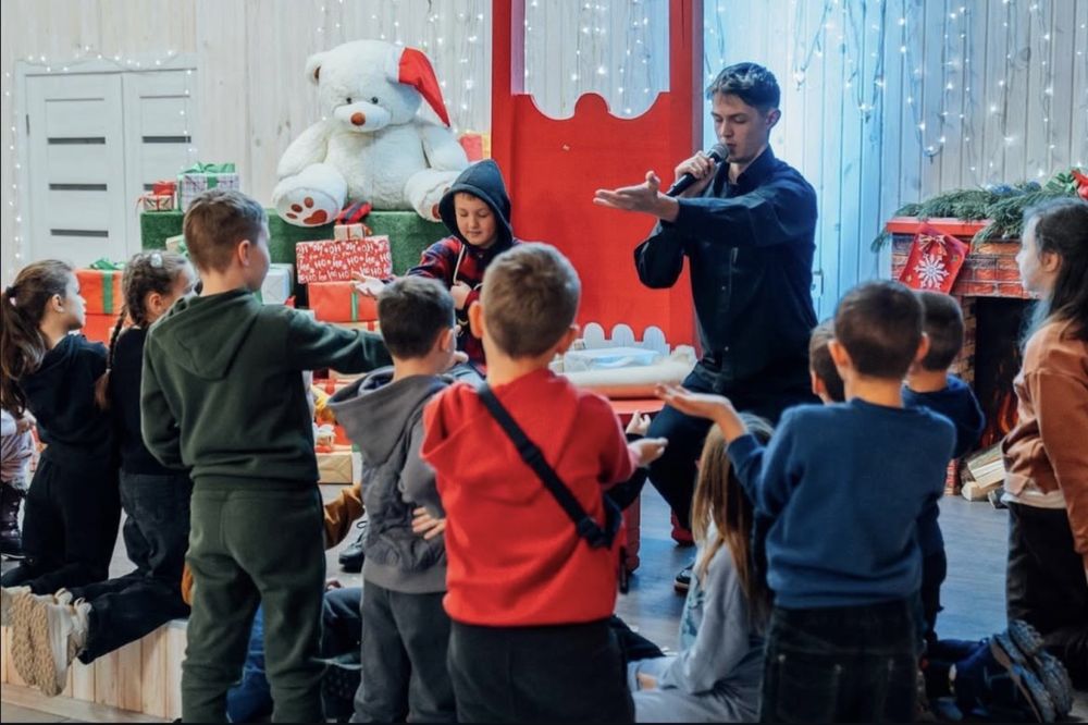 Фокусник на ваше свято / Ілюзионіст