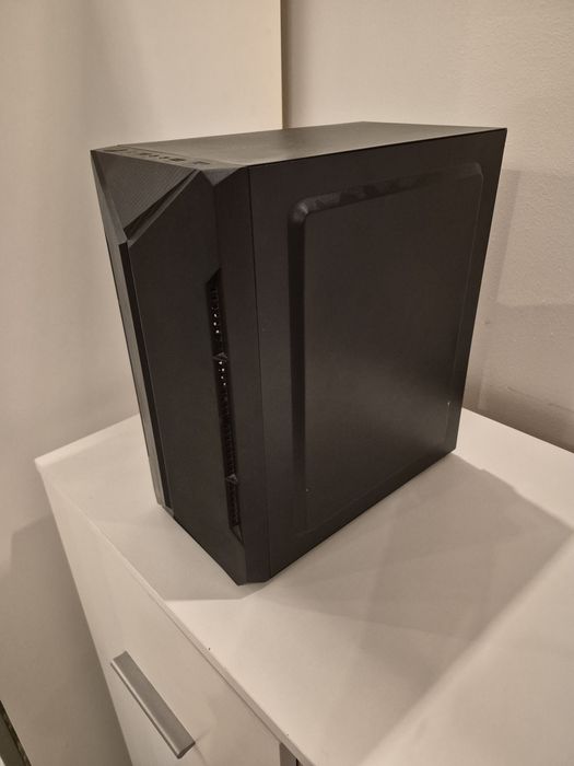 Komputer stacjonarny