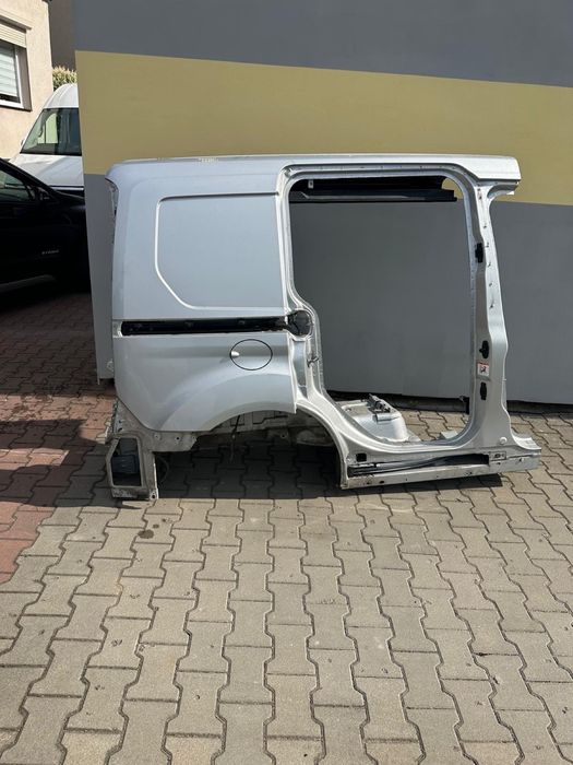 ford connect  ćwiartka prawy tył