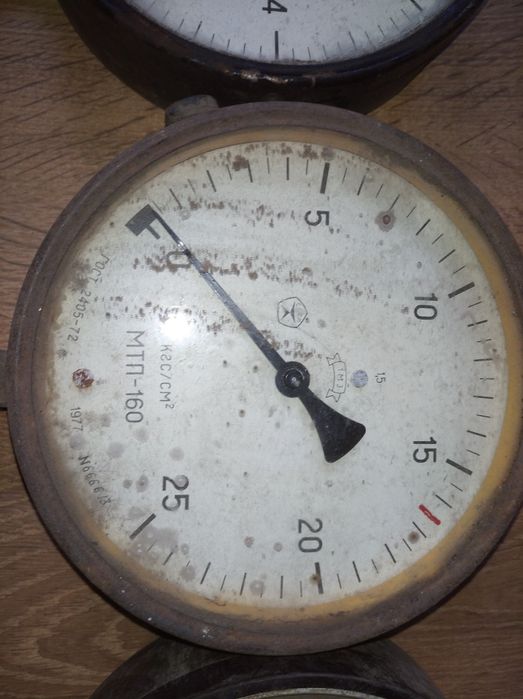 Манометри, Вольтметри різного типу