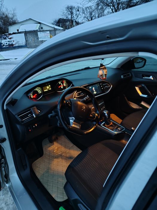 Продам PEUGEOT 308