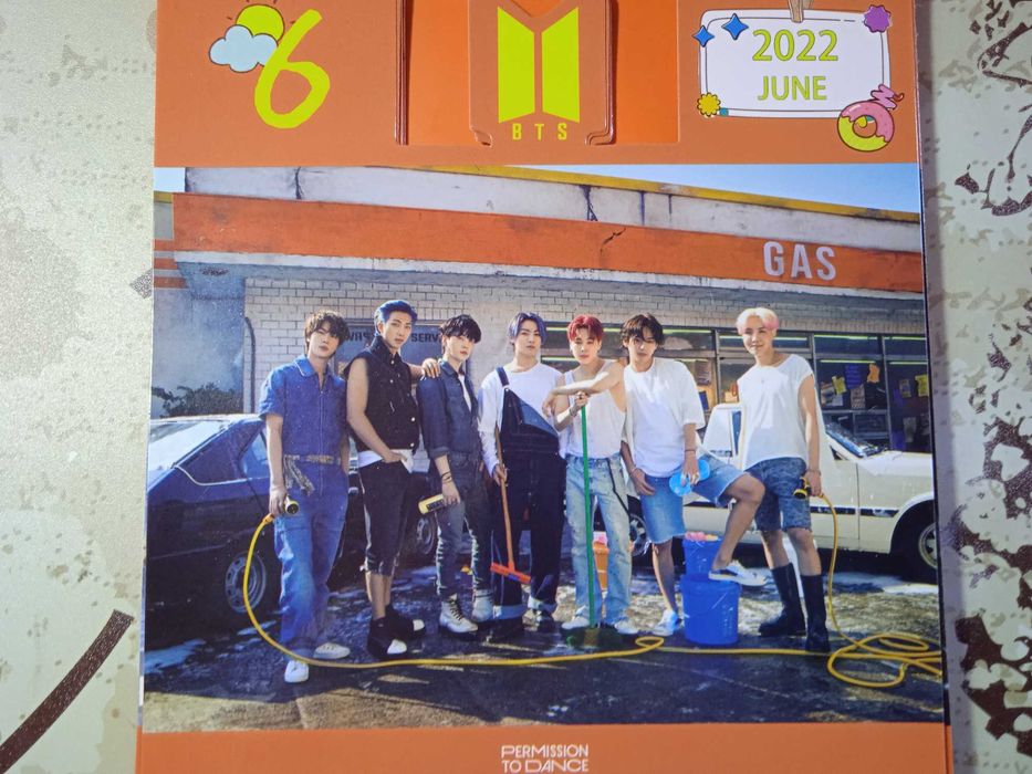 Календарь с фото к поп группа BTS