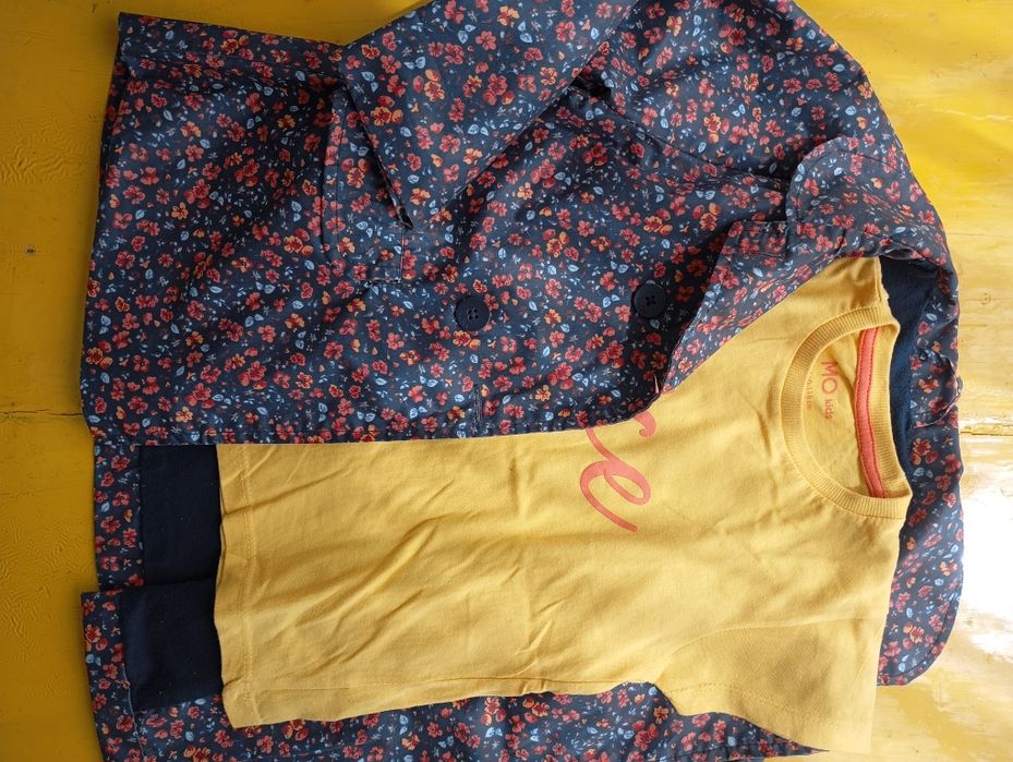 Conjunto parka e t-shirt 5/6 anos