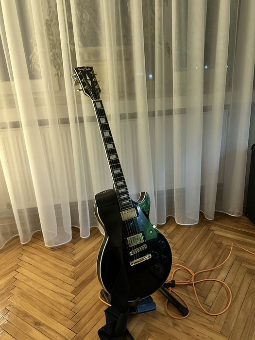 Комплект! Комбік + гітара