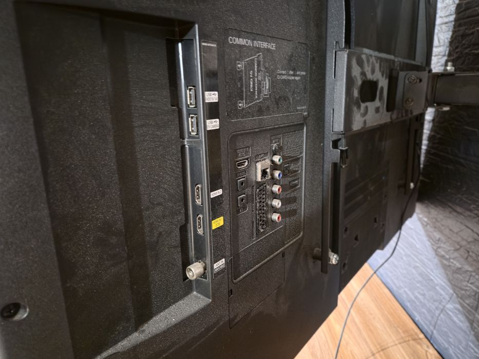 Telewizor 46" Samsung UE46F5300AW