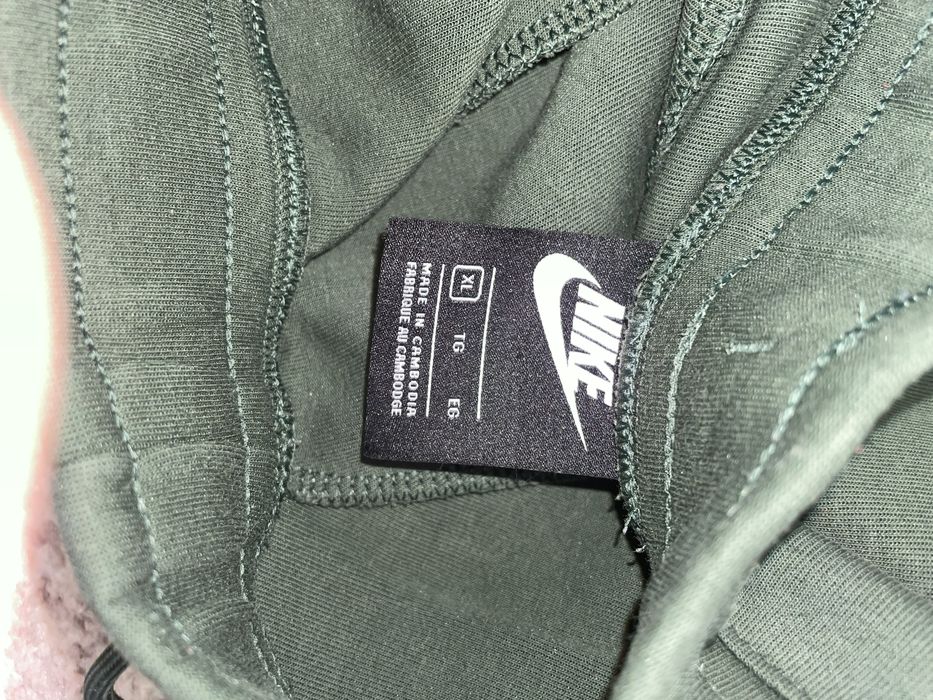 штани nike tech fleece