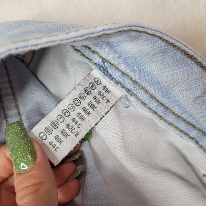 Jasnoniebieskie Jeansy Spodnie