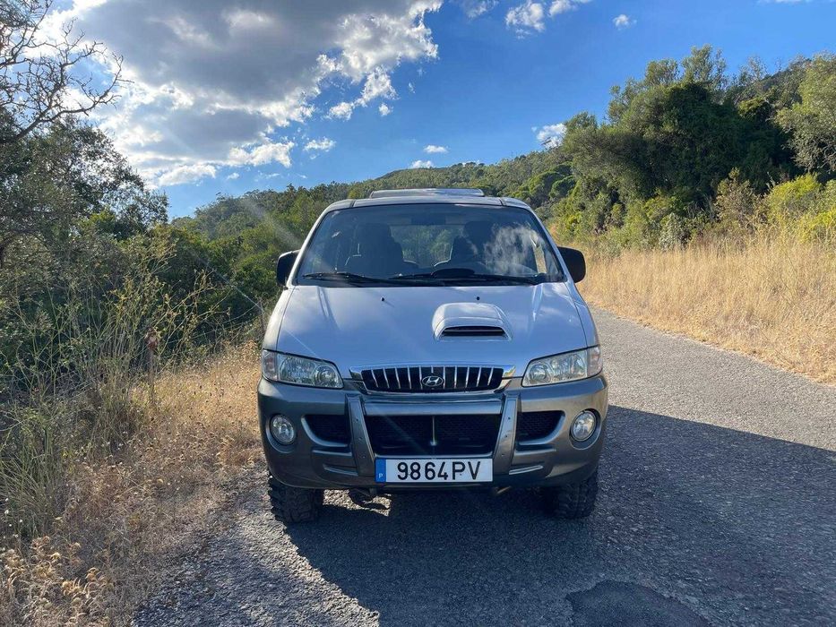 HYUNDAI H1 PLAZA 4X4 7 Lugares