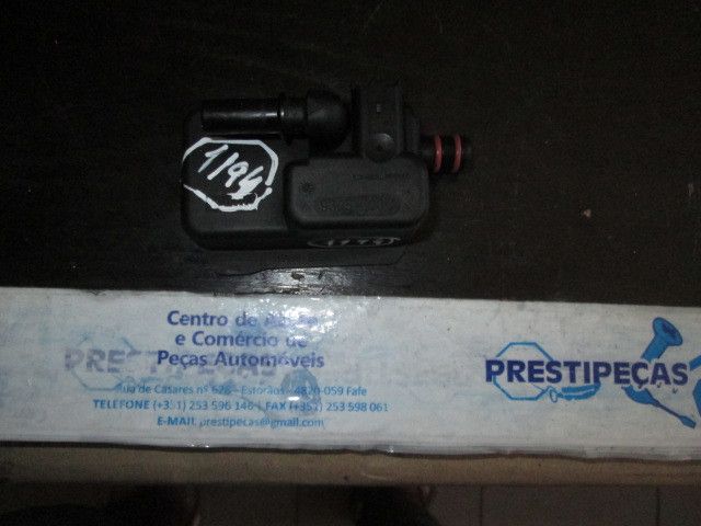 Comando / botão / interruptor multifunções PEUGEOT Partner II Tepee