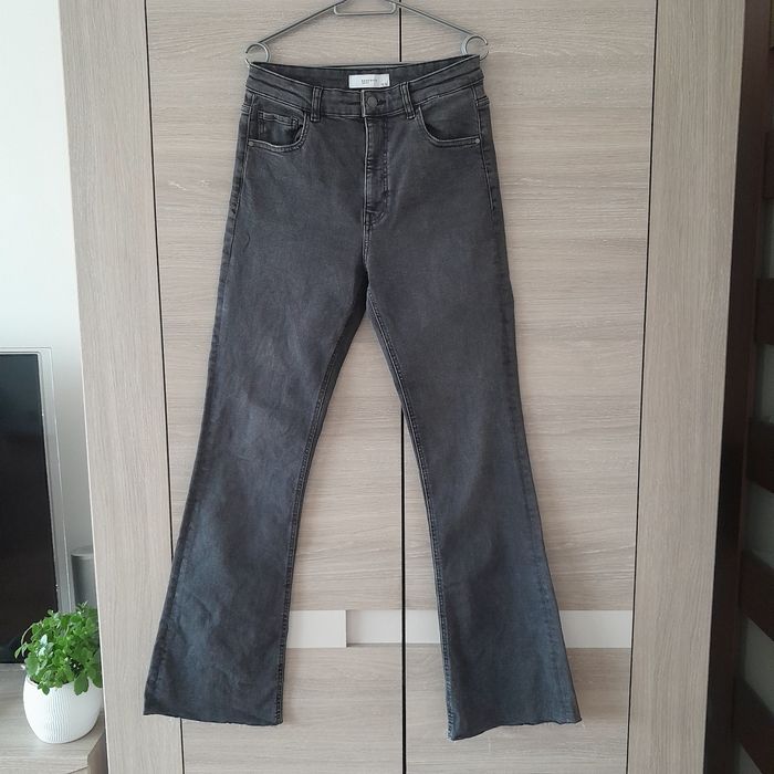 Spodnie jeansowe Reserved   roz 40