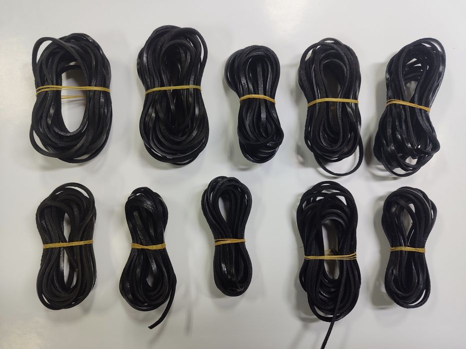 Кожаный шнур , полоса , кожа , шнурок.