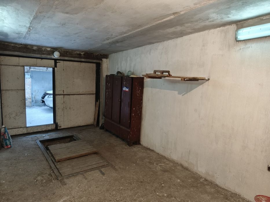 Гараж 41м2  Вул. Тираспільська 12-14, ГБК Дружба 2, метро Сирець 2 хв
