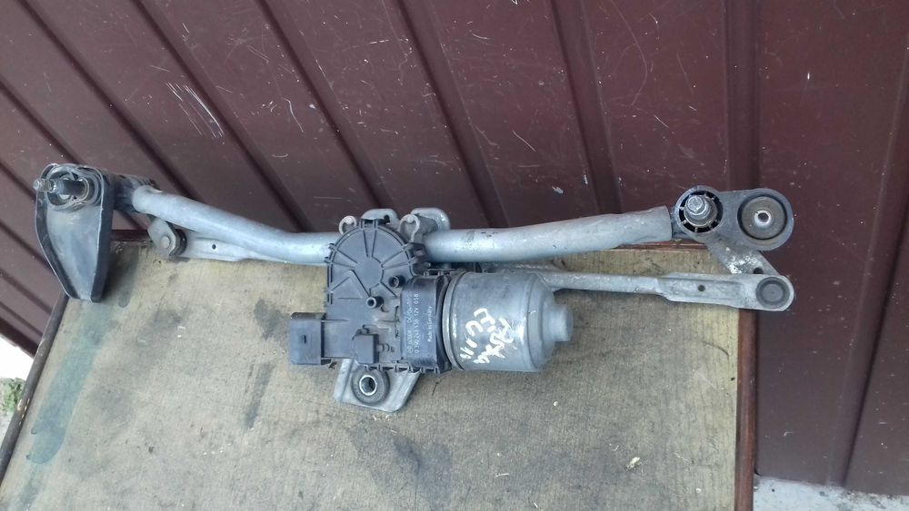 Mechanizm wycieraczek + silniczek przód Opel Astra H Europa