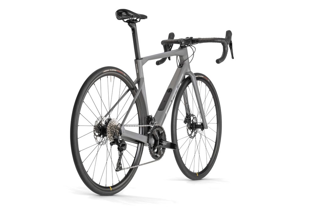 Nowy BMC Roadmachine Five Shimano 105 2x12