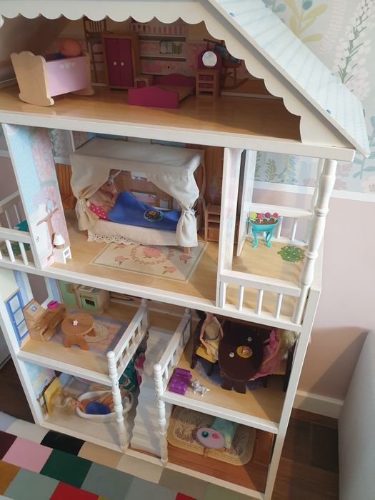Duży drewniany domek dla lalek/barbie Kidkraft