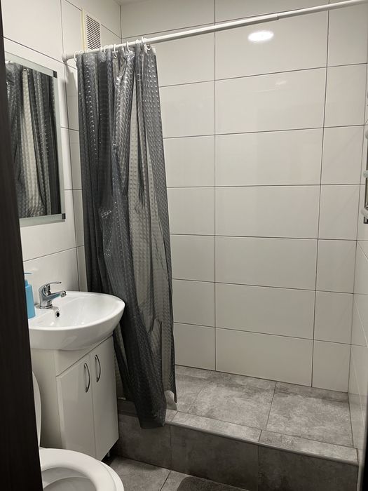 Сдам квартиру посуточно ЦЕНТР возле Куб.