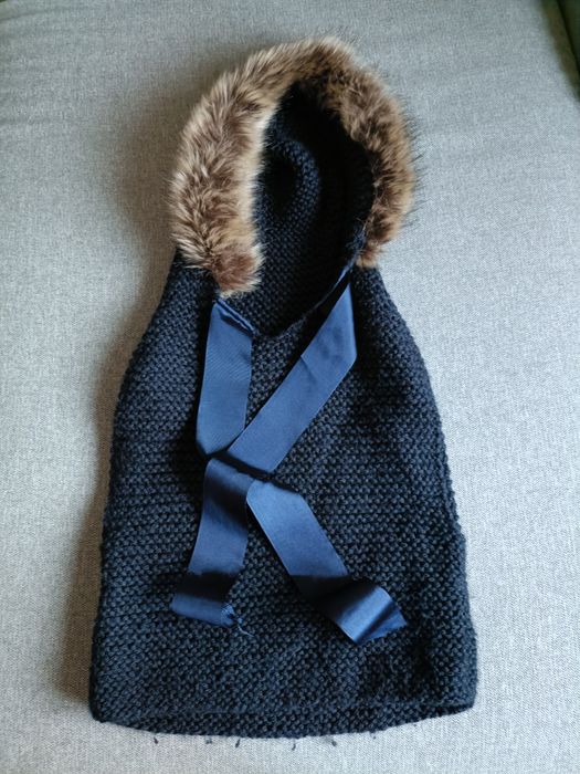 Colete de malha com capuz