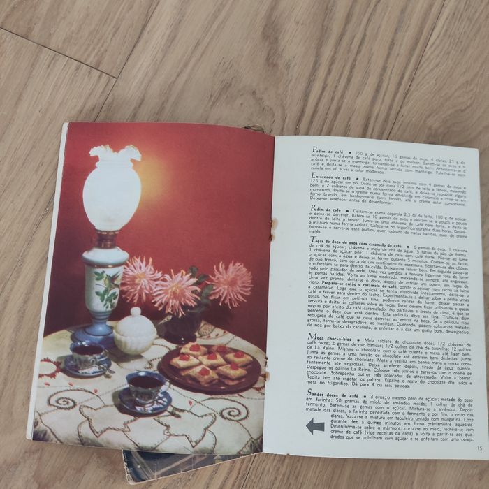 Livros antigos de culinária