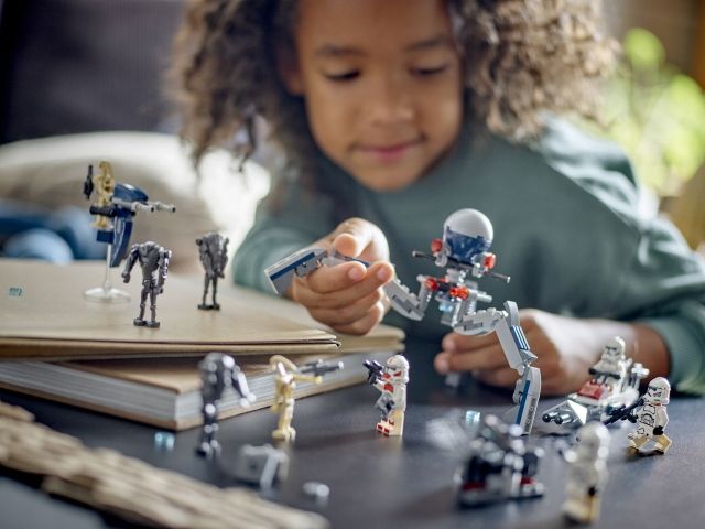 Lego Star Wars Zestaw Bitewny Z Żołnierzem Armii Klonów I Droidem 7537