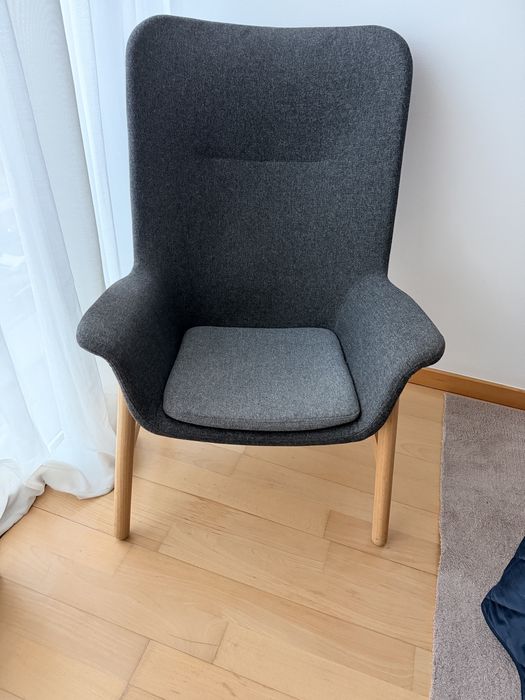 Poltrona VEDBO Ikea como nova