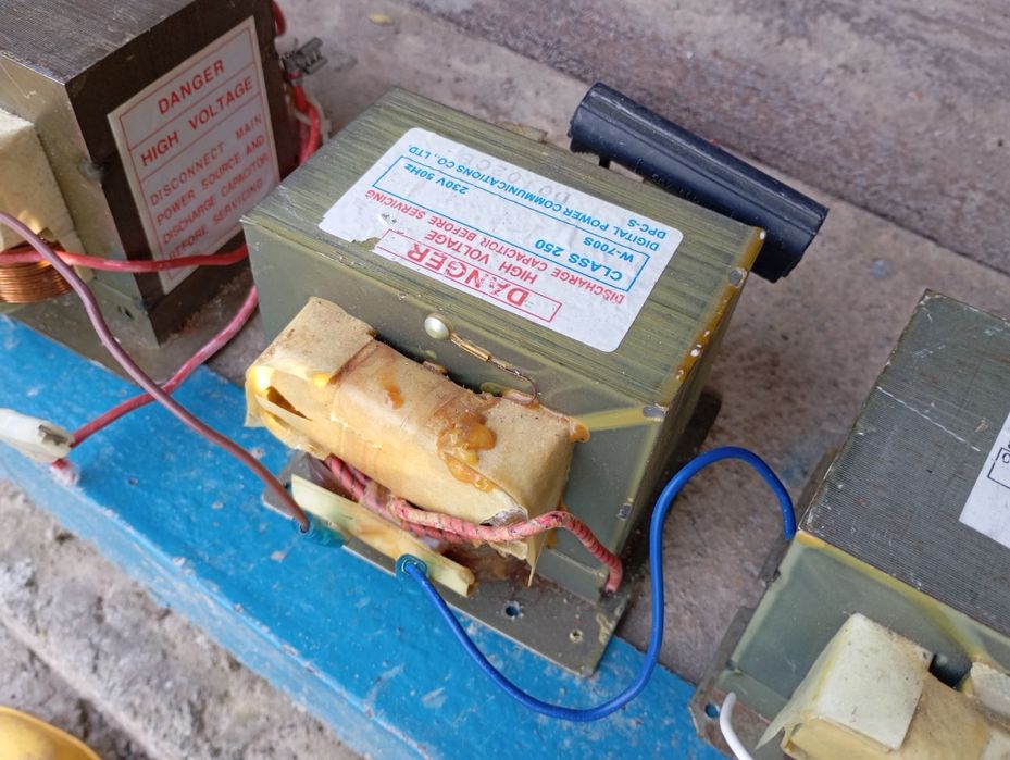 Трансформатор високовольтний GAL-700E-4 для мікрохвильовки Beko Galanz