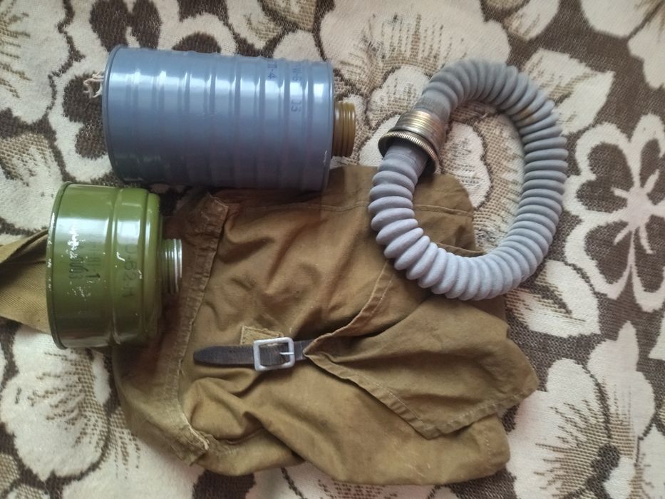 Хлам для противогазов,плащ озк