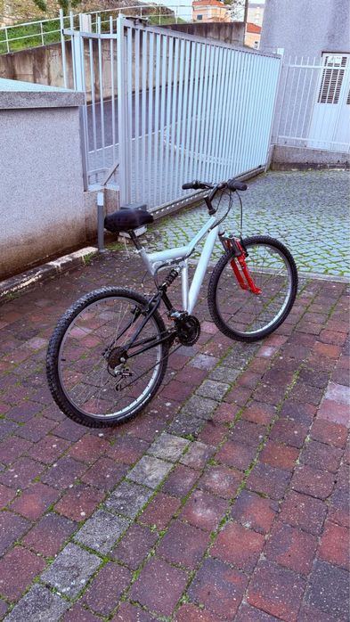 Bicicleta para passeio dupla suspensão