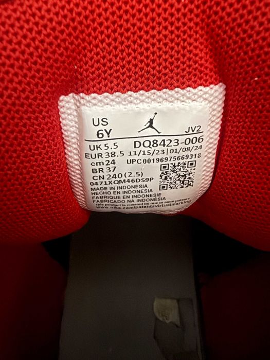 nike air jordan 1 mid