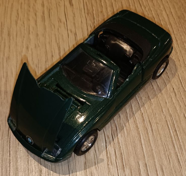 Autko Welly. BMW Z1