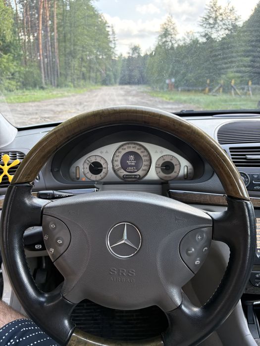 Mersedes w211 e320 не розмитнений