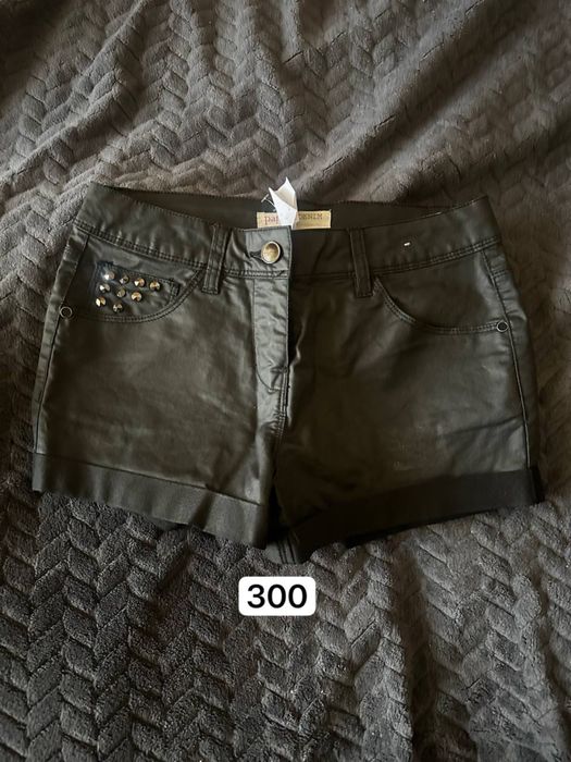 кожаные шорты,короткие