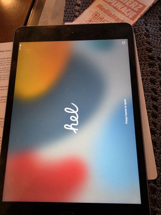 Tablet iPad mini 4