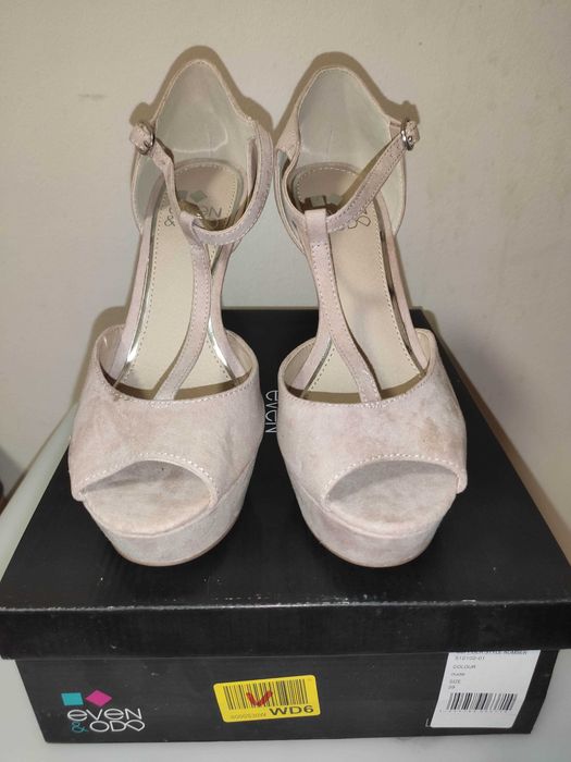 Buty Even&Odd Sandały na obcasie r.39