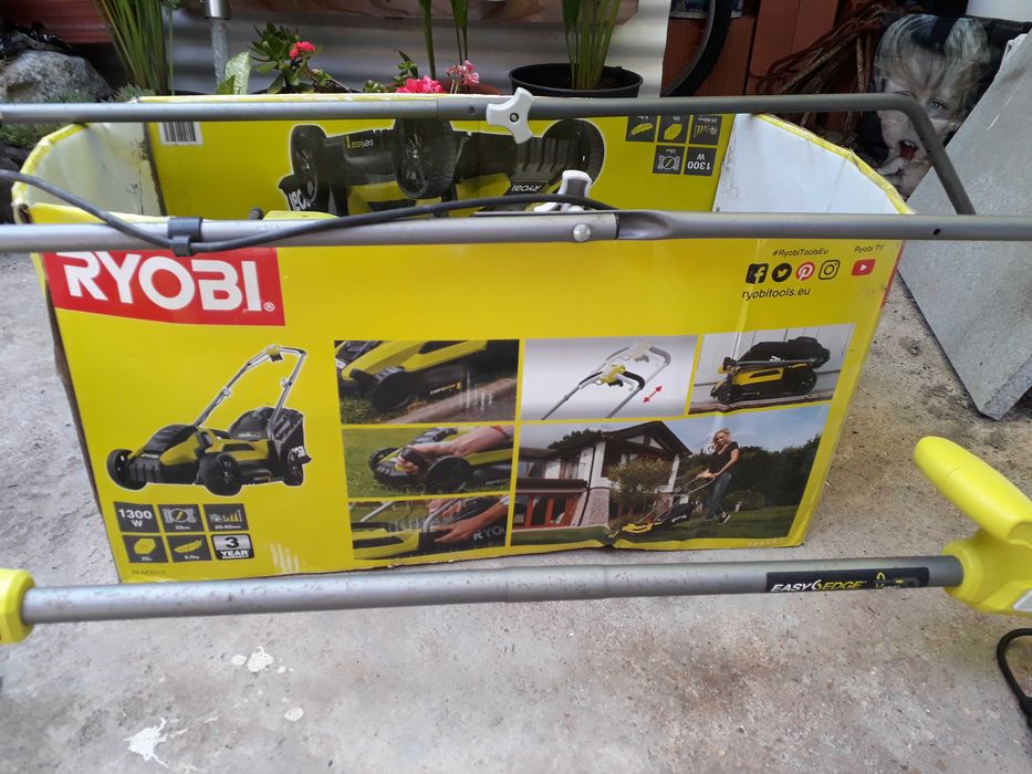 Cortador de relva RYOBI ELÉTRICO  1300W