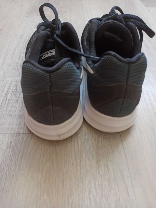 Damskie sneakersy Nike