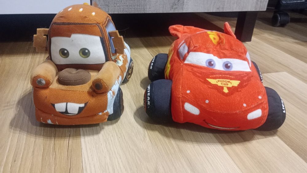 Złomek Zygzak McQueen maskotka pluszak auta Cars