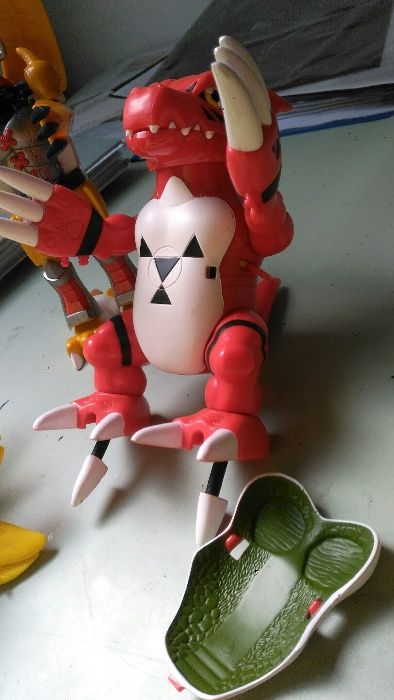 Digimons, BAIXA de preço