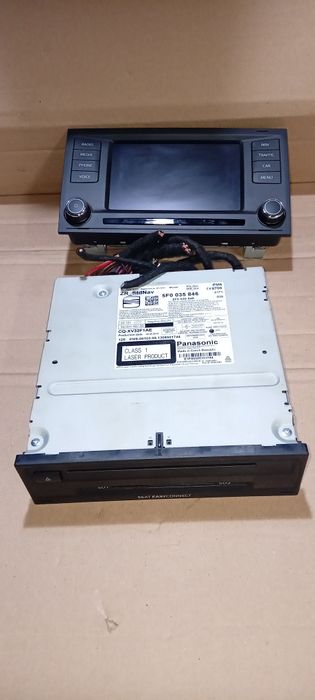 Seat Leon III 5F Radio, wyświetlacz radia.