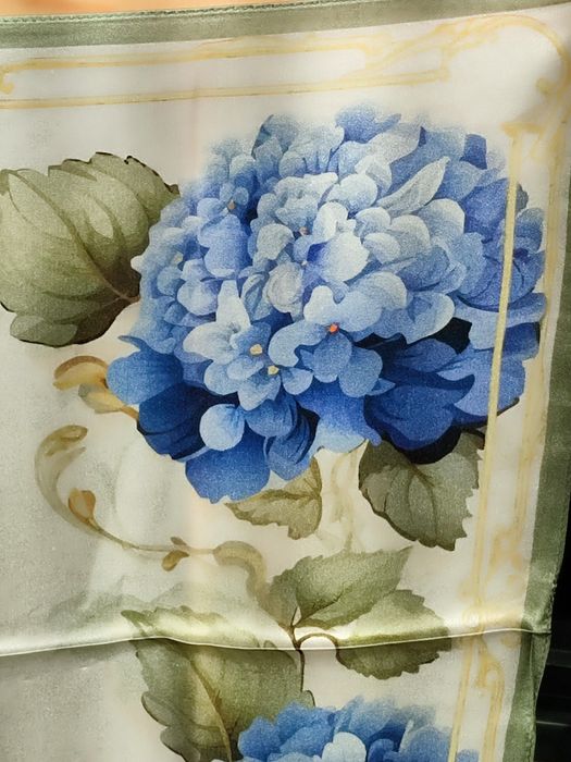 Niebieskie Hortensje -100%jedwab