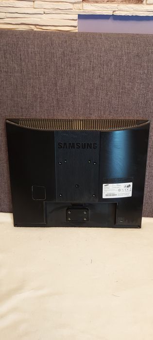 Monitor 19 cali Samsung