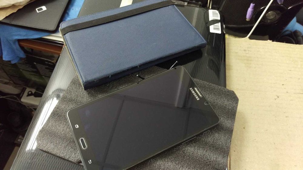 Планшет Samsung Galaxy Tab A6 8GB Black (SM-T285)