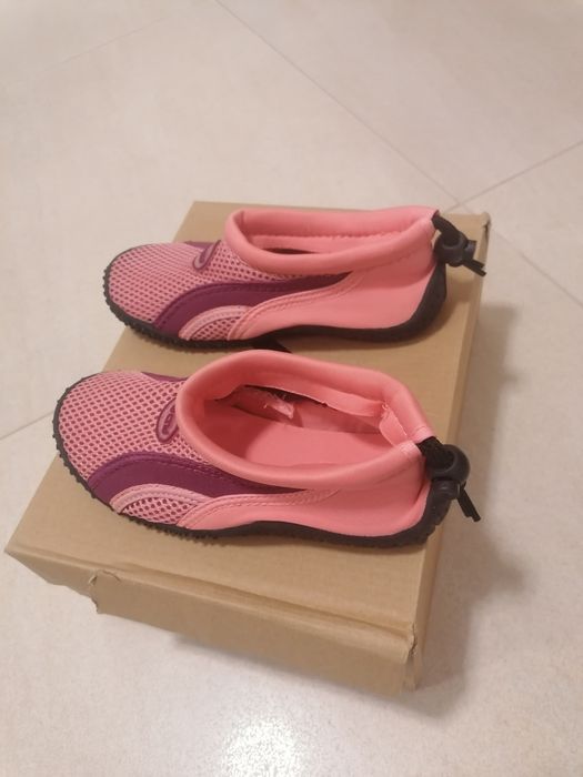 Buty do pływania rozmiar 30/31