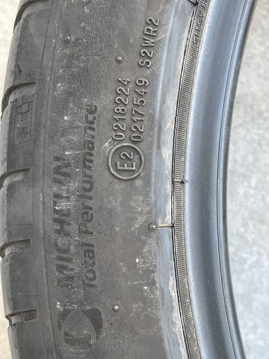 Pneu Michelin Pilot Sport 4 SUV 265/40 R21