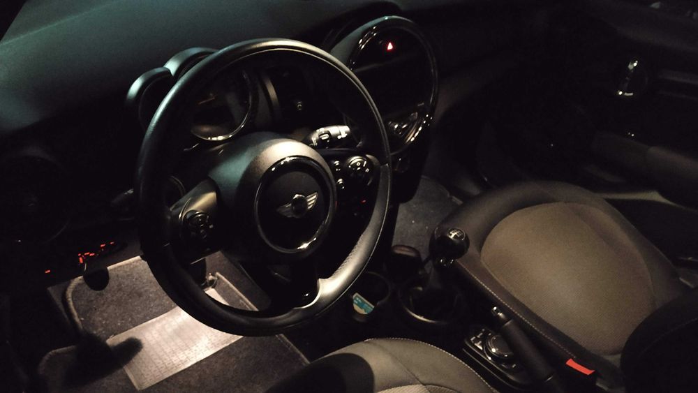 Mini F55 . 5 Portas  1.2 102cv